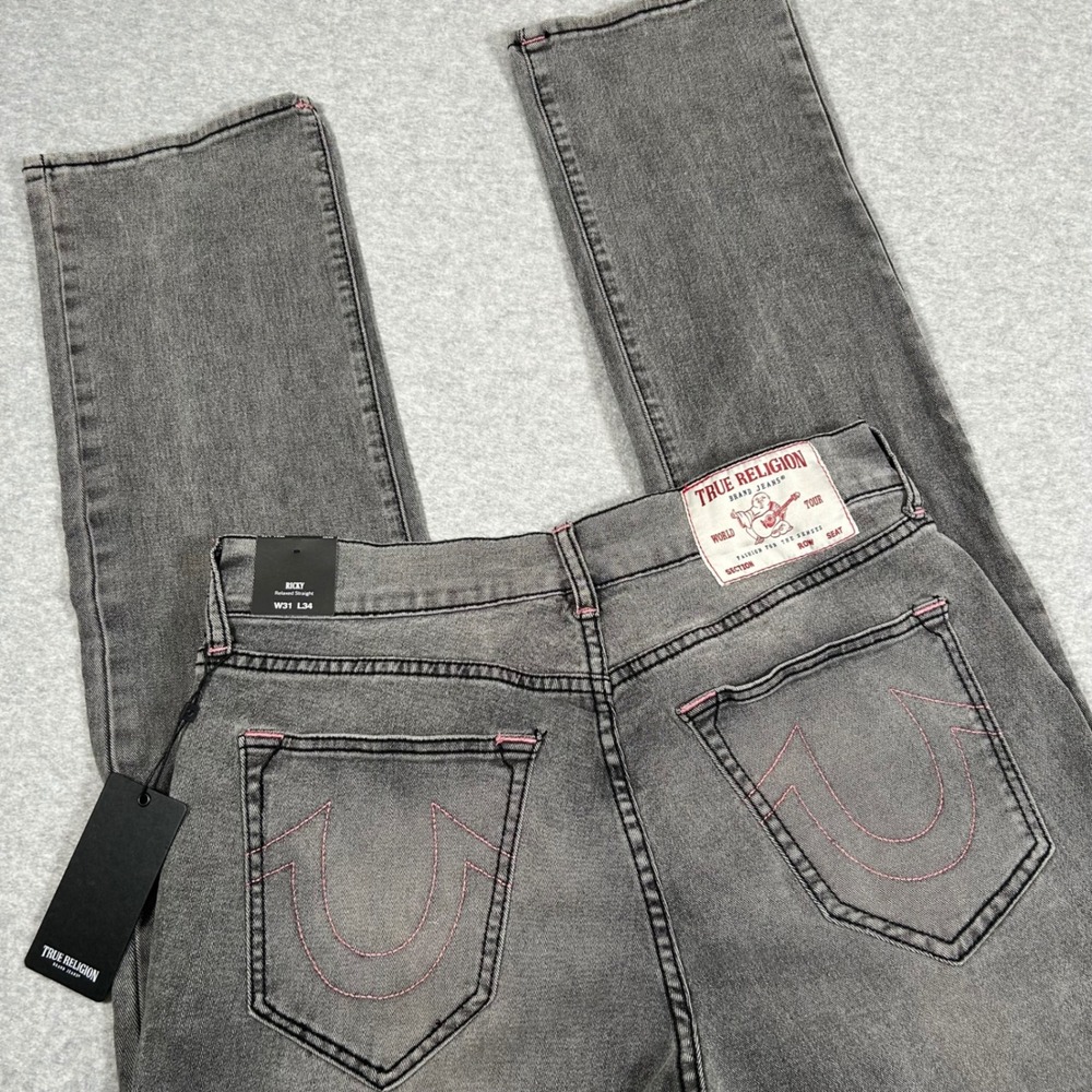 True Religion Ricky Relaxed Straight Jeans Mens 31x34 Gray Wash‎ Distressed NEW